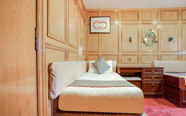 The Rowers Hotel by OYO