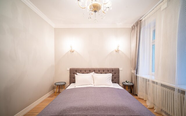 WINWINSTAY Art Nouveau Lumiere Residence