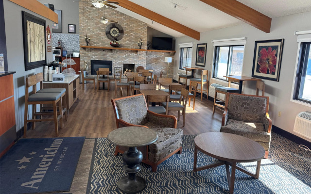 AmericInn by Wyndham Albert Lea