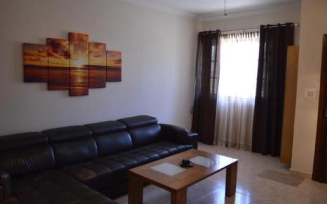 The April Maisonette