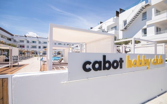 Cabot Hobby Club Apartments