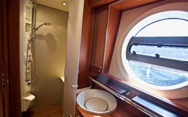 Italy Luxury Yacht Charter