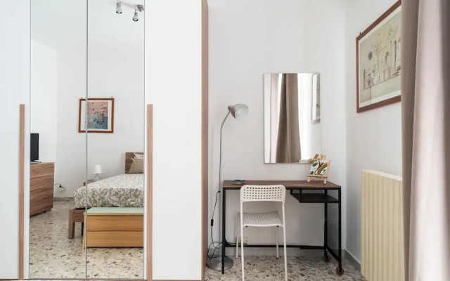 Bari Station Classic Apartment by Wonderful Italy