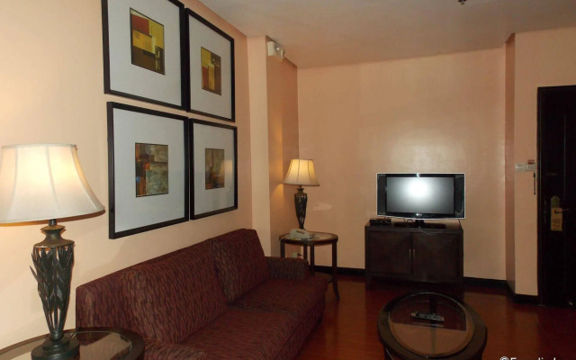 Planta Centro Bacolod Hotel & Residences