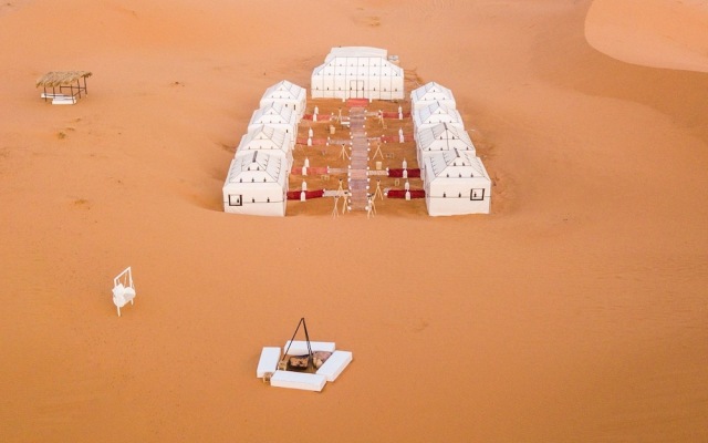 Luxury Camp Chebbi