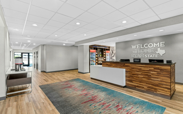 Hampton Inn & Suites Farmers Branch Dallas