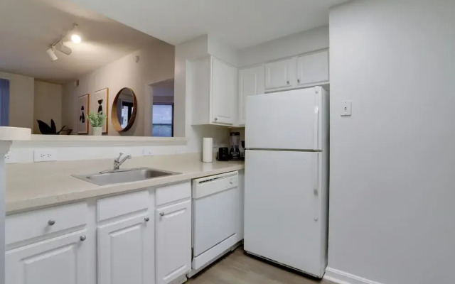 Amazing Apt in Ballston With Gym