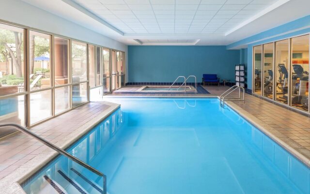 Sheraton Suites Market Center Dallas