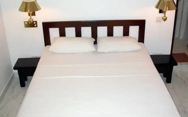 Grand Kandy Villa Hotel