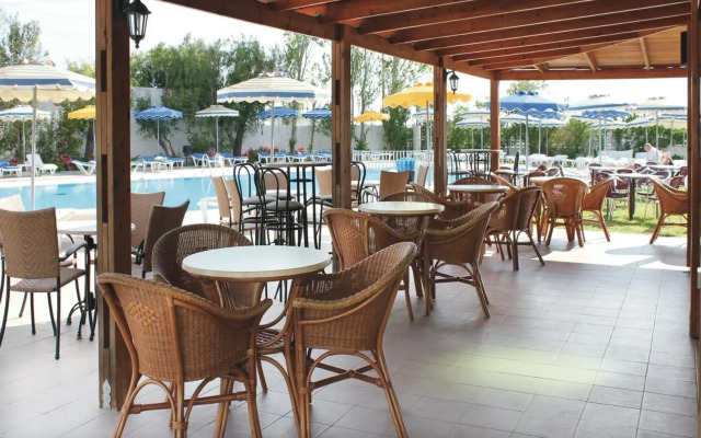 Lymberia Hotel