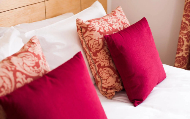 Alma Rooms