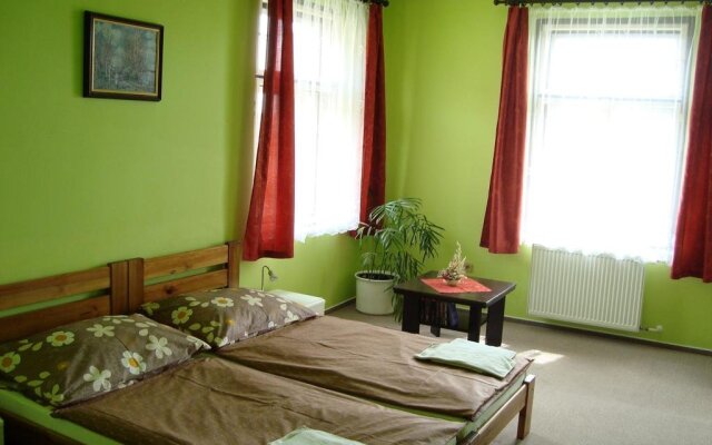 Hotel Jaro