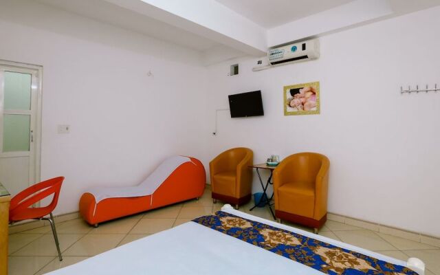 OYO 1114 Lucky Hotel