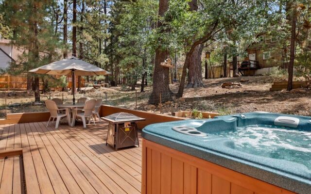 Bearfoot Retreat #2024 by Big Bear Vacations