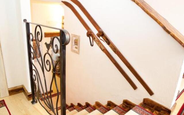 Garnì La Rua nel Bosco