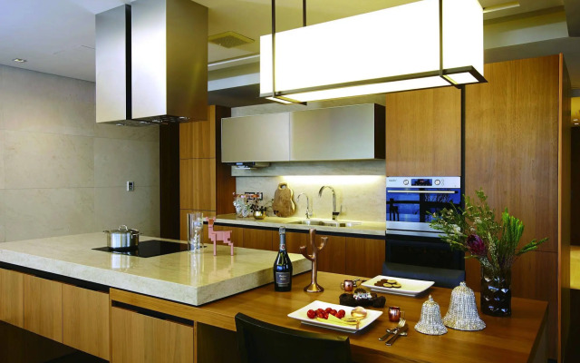 The Classic 500 Pentaz Executive Residence