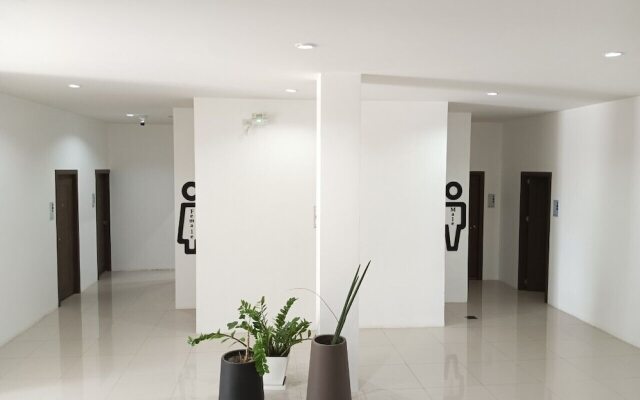 Twenty-Two Hotel