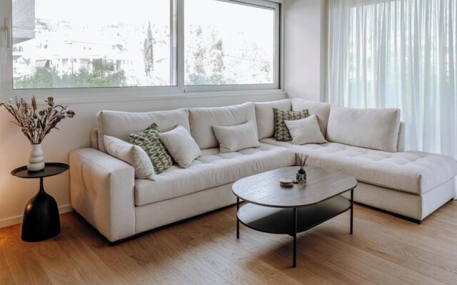 Athenian Riviera Elegant Residence