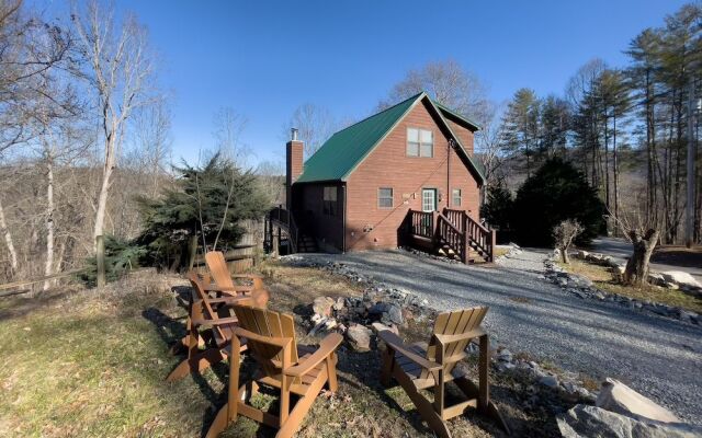 Eagle's Nest Hideaway