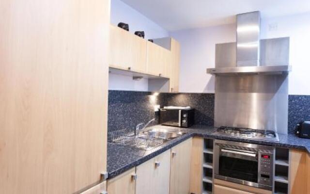 Riverside West End Apartment