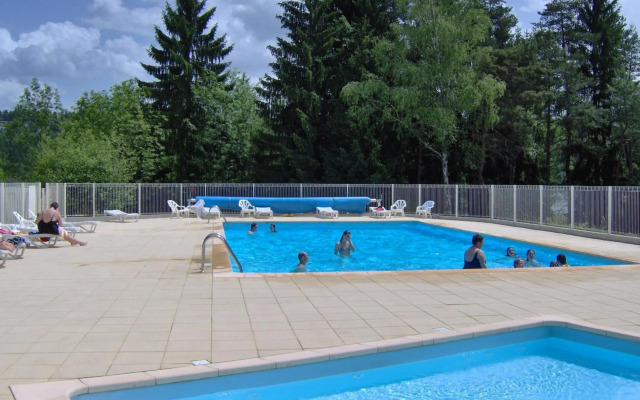 VVF Jura Lac de Vouglans, Maisod