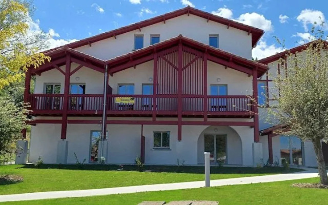 Résidence Nemea Le Domaine d'Uhaina