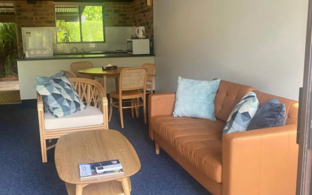 Avoca Beach Hotel
