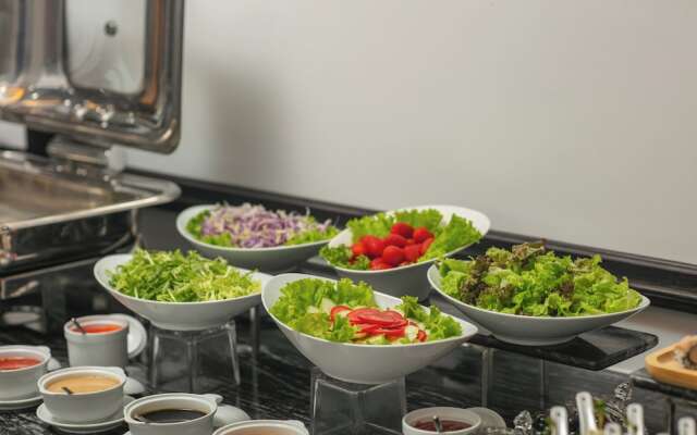Media Central Hotel & Spa