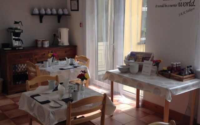 Elements B&B