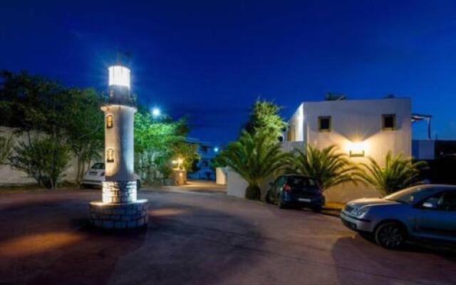 Contaratos Holiday Lettings 2