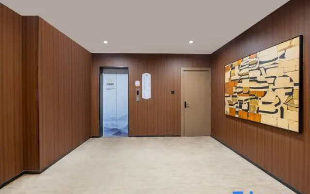 Huayue Ruihe Hotel (Qingdao Pingdu Store)