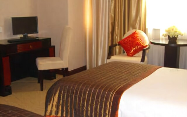 Goldenplam Hotel