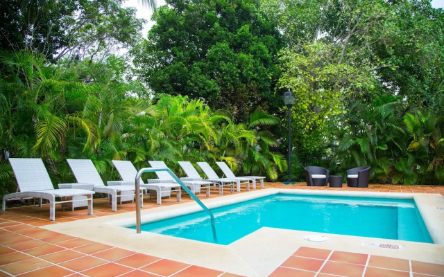 Sandos Playacar Royal Elite Haciendas