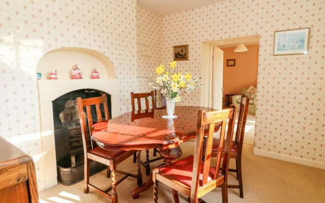 Carr Cottage