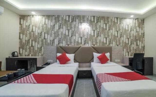 OYO 26627 K 3 Club Residency