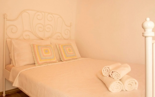 Historic House Near Sigacik Marina in Seferihisar