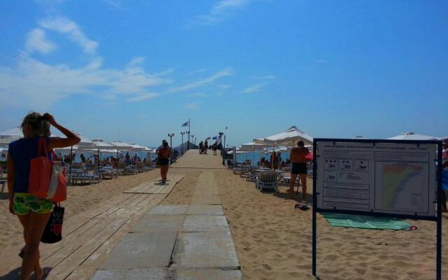 Menada Midia Apartments