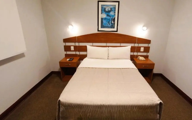 Javier Prado Inn