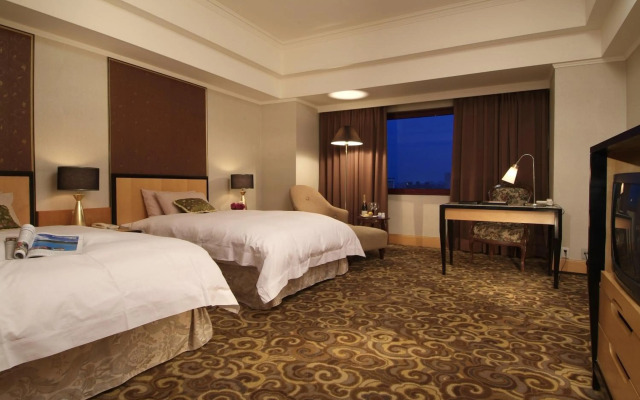Lees Hotel