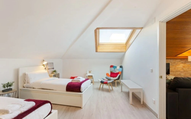 Bright & Modern 1-bedroom Apartment in Centro