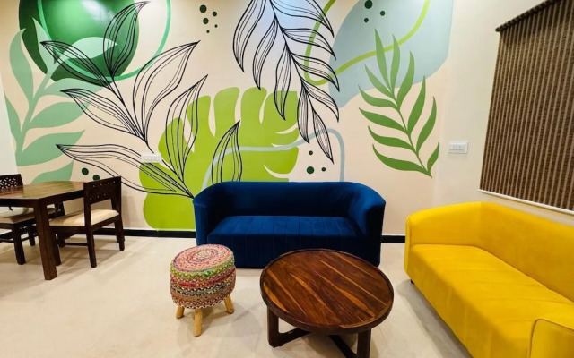 Home Escape 2BHK Retreat Pvt Home