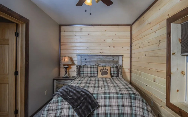 Hemlock Hideaway