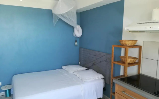 joli studio vue mer