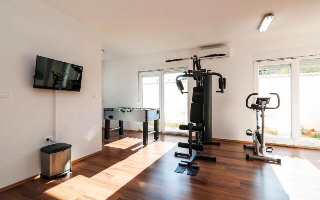 Holiday Home Villa Branka