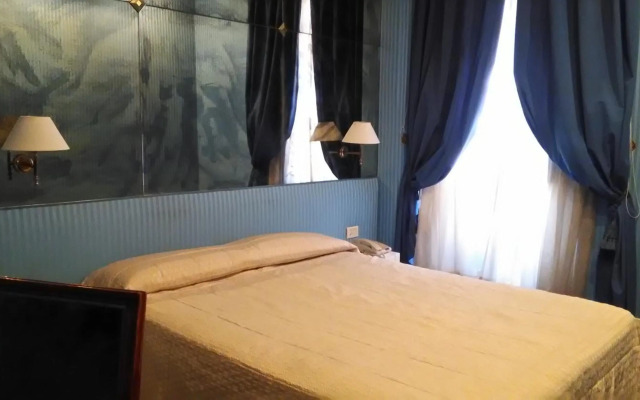 The Queens Gate Hotel