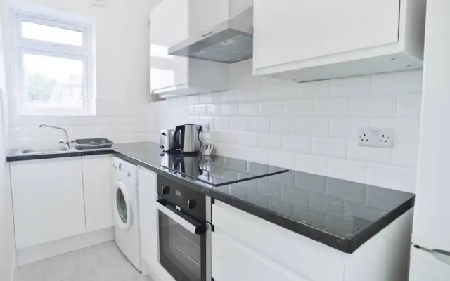 Elegant Studio In Euston