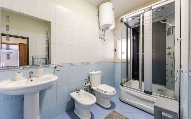 Bright Comfy 2BR Apartment by the Adriatic