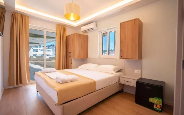 iLLYRIA HOTEL