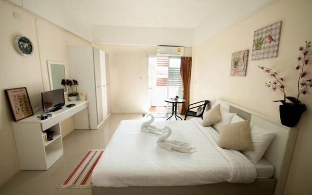 Usana Apartment