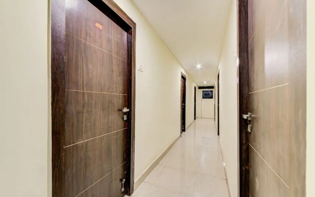 SPOT ON 41635 Hotel Gpr Grand